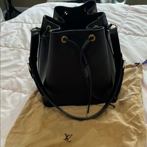 Louis Vuitton Black Epi Leather Noé Bucket Shoulder Bag with Gold Hardware